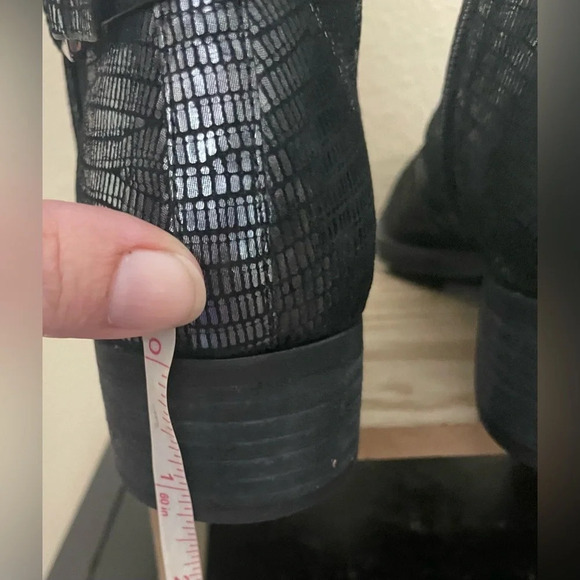 Donald Pliner Metallic Lizard Print Leather Boot Size 7 Goth Unique Rock - Picture 7 of 11